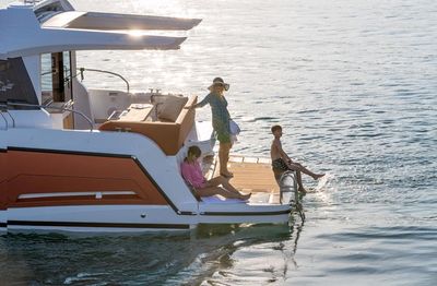 Yacht