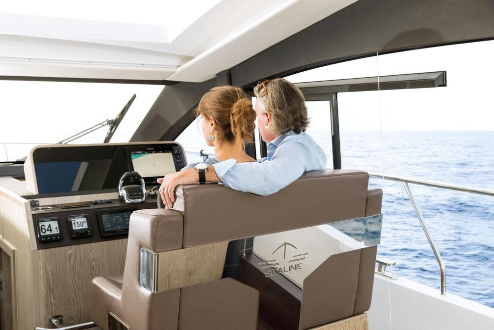 2022 Sealine 44 