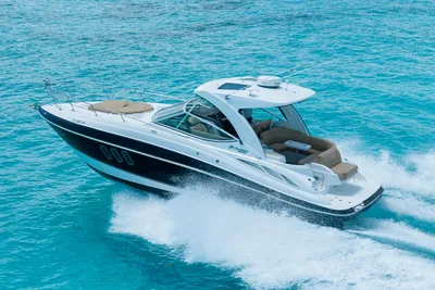 Cruisers Yachts 350 Express