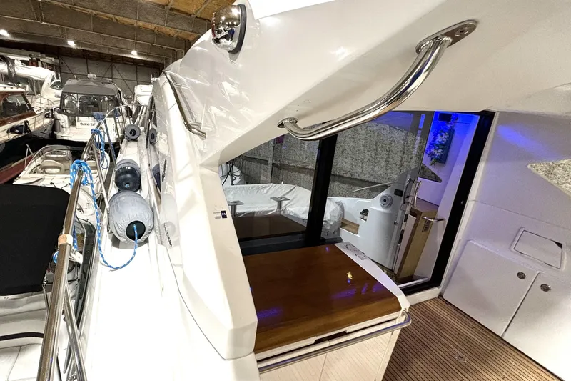  Yacht Photos Pics 2015 Beneteau Gran Turismo 49 yacht interior with sleek design and modern amenities.
