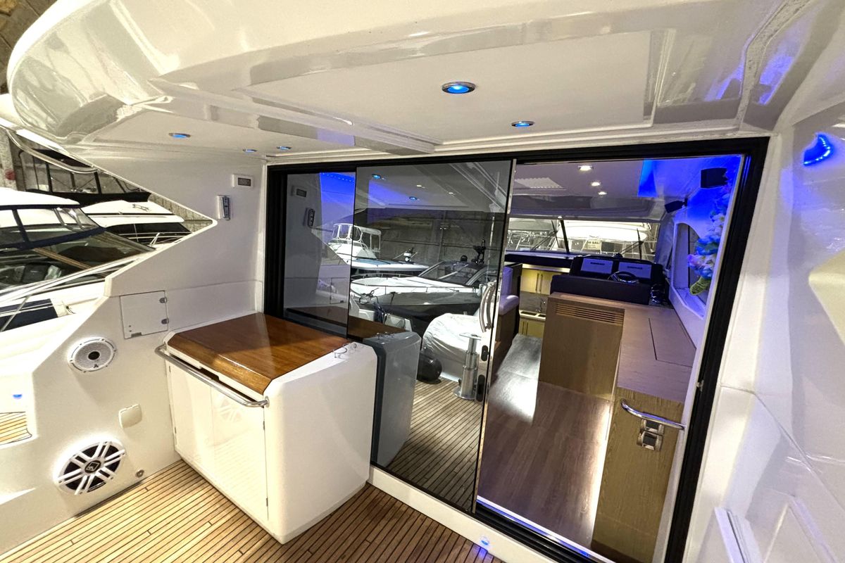 2015 Beneteau 49 