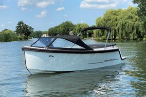 Corsiva 650 Tender