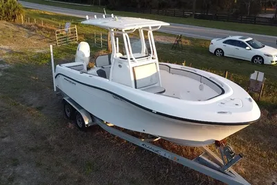 Aquasport 2300 Center Console