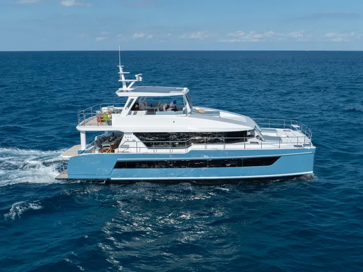 2024 Two Oceans 555 - 003 Yacht Photos Pics 