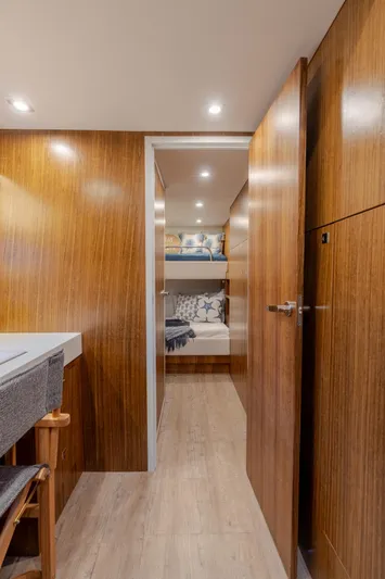 2024 Two Oceans 555 - 003 Yacht Photos Pics 