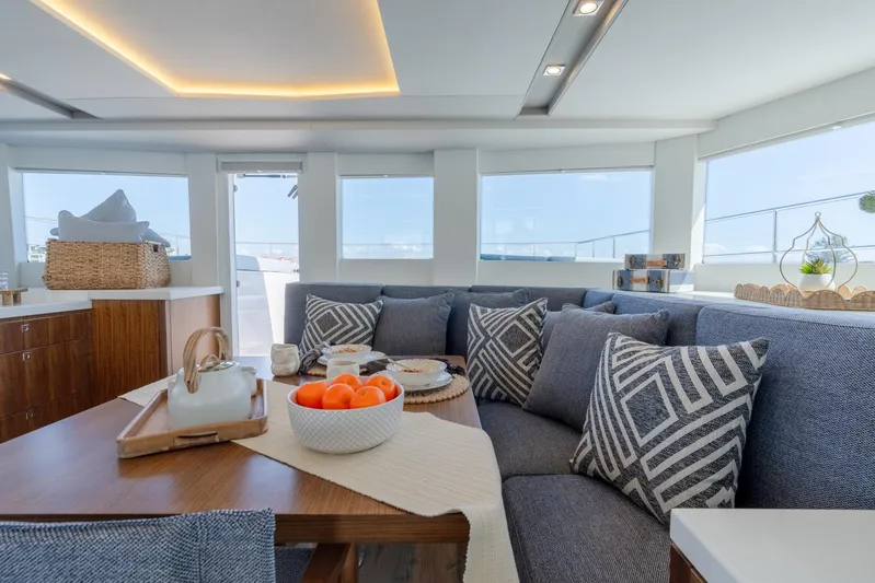 2024 Two Oceans 555 - 003 Yacht Photos Pics 