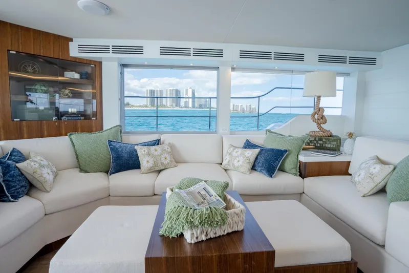 2024 Two Oceans 555 - 003 Yacht Photos Pics 