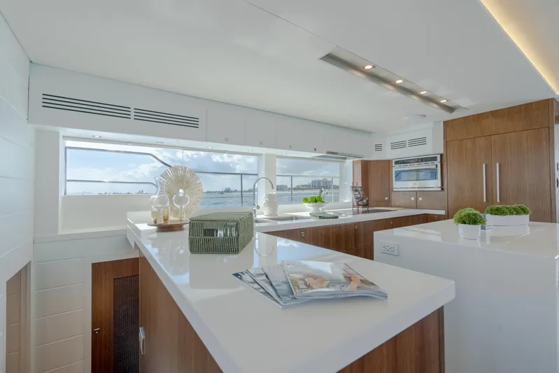 2024 Two Oceans 555 - 003 Yacht Photos Pics 