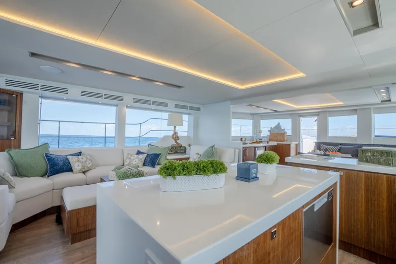 2024 Two Oceans 555 - 003 Yacht Photos Pics 