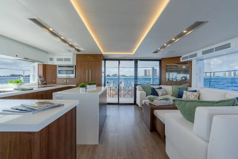 2024 Two Oceans 555 - 003 Yacht Photos Pics 