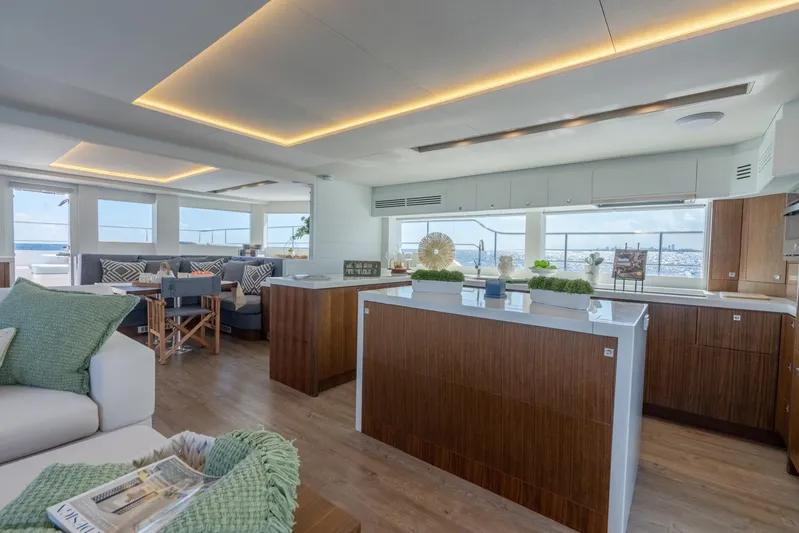 2024 Two Oceans 555 - 003 Yacht Photos Pics 