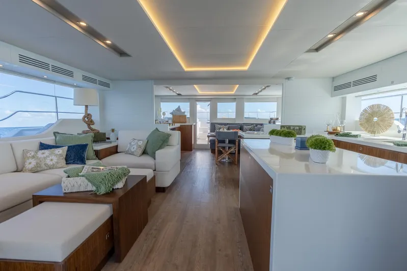 2024 Two Oceans 555 - 003 Yacht Photos Pics 