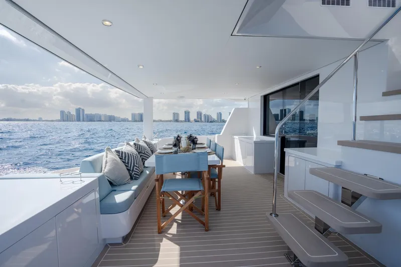 2024 Two Oceans 555 - 003 Yacht Photos Pics 