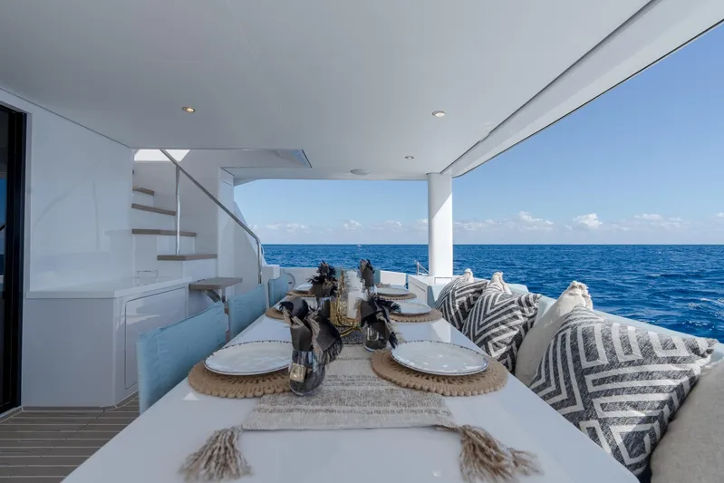 2024 Two Oceans 555 - 003 Yacht Photos Pics 