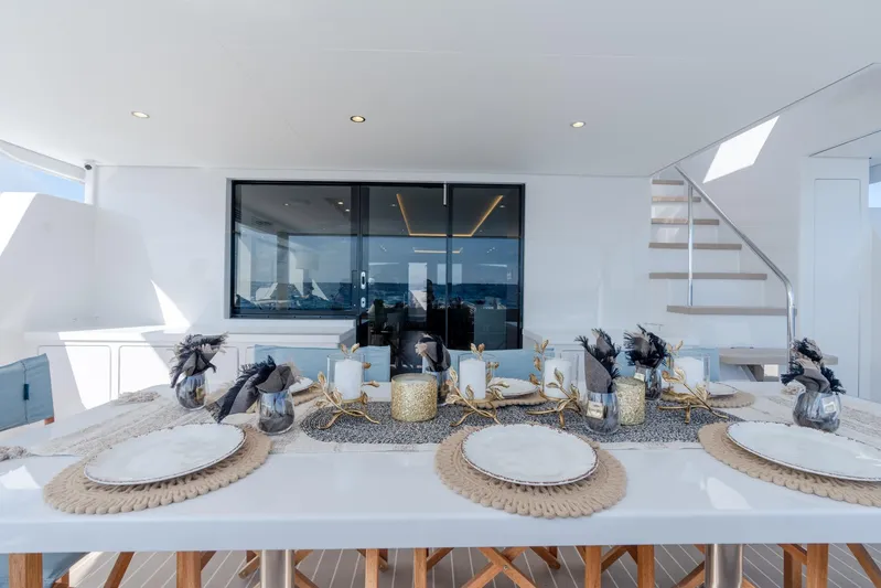 2024 Two Oceans 555 - 003 Yacht Photos Pics 