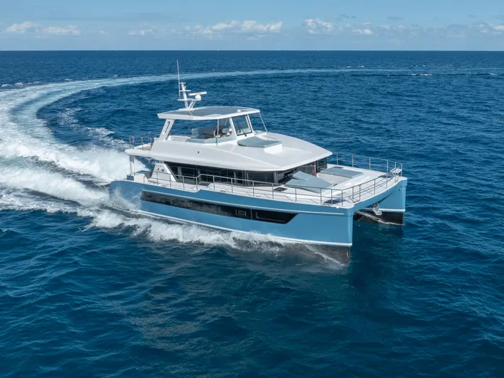 2024 Two Oceans 555 - 003 Yacht Photos Pics 