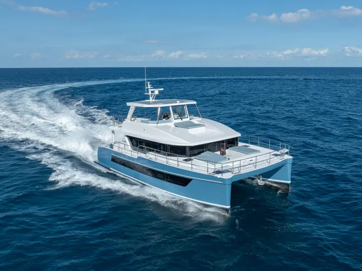 2024 Two Oceans 555 - 003 Yacht Photos Pics 