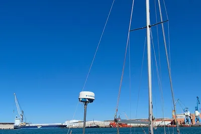 1989 Beneteau First 305
