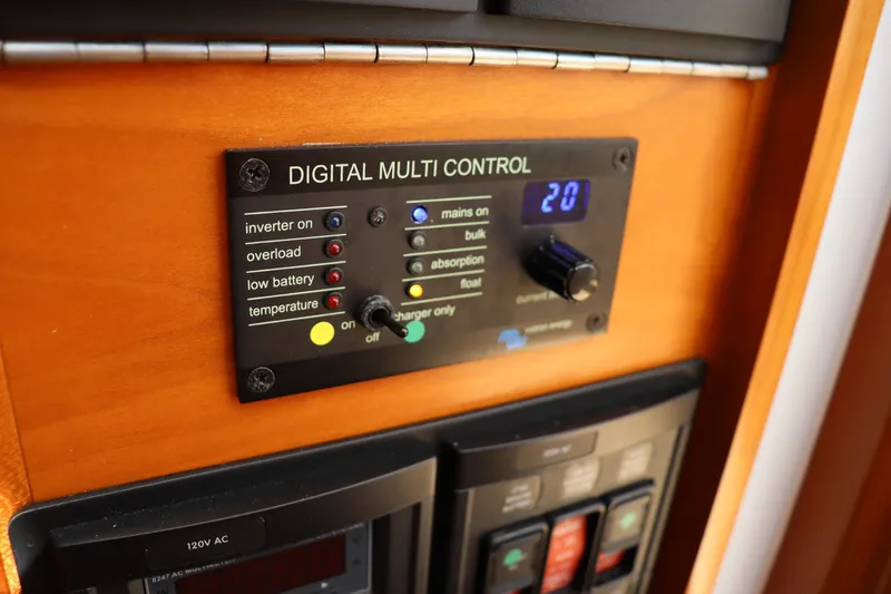 Rambler VIII Yacht Photos Pics 