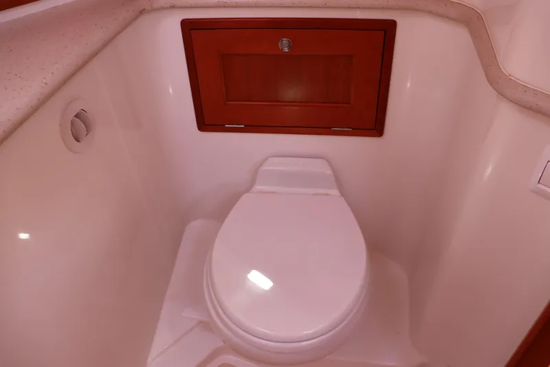 Rambler VIII Yacht Photos Pics 