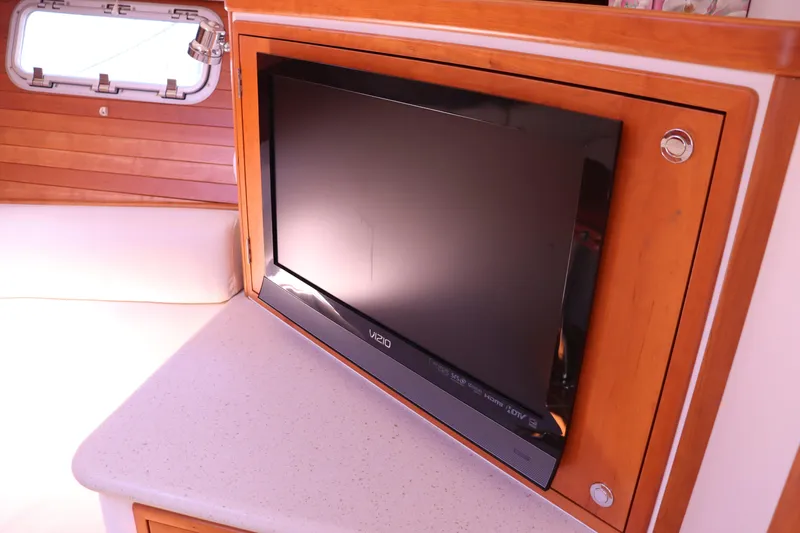 Rambler VIII Yacht Photos Pics 