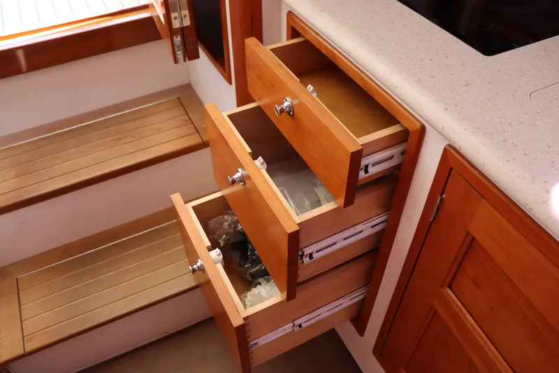 Rambler VIII Yacht Photos Pics 