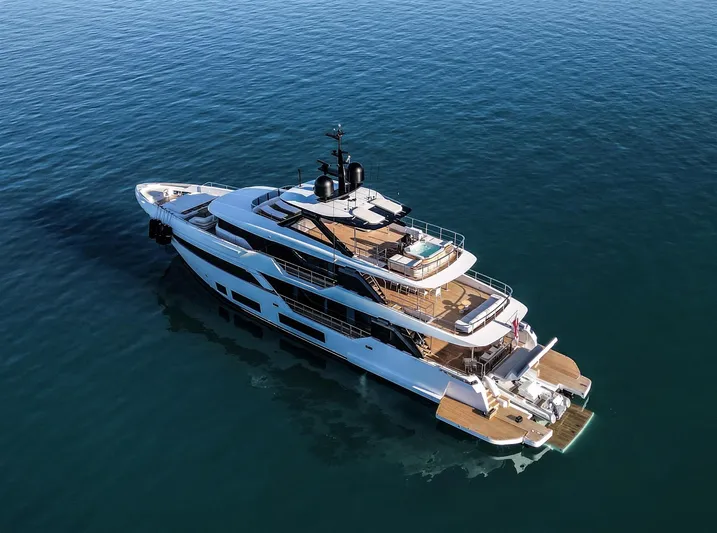  Yacht Photos Pics Custom Line Navetta 38 3