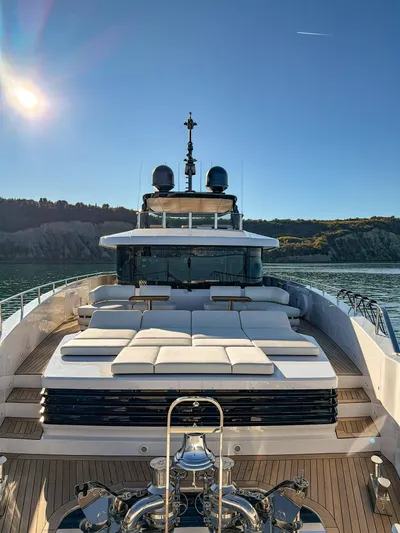  Yacht Photos Pics Custom Line Navetta 30 7