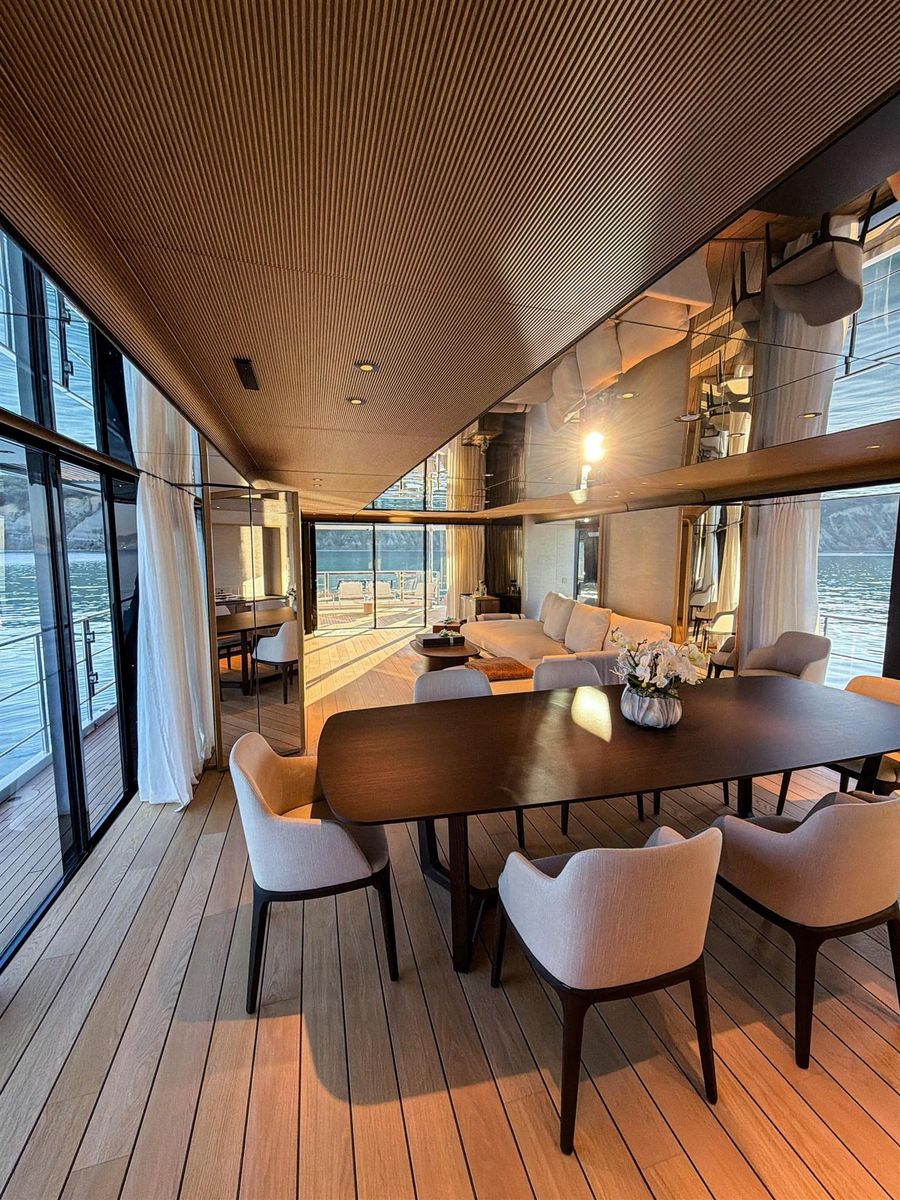 2025 Custom Line 127 