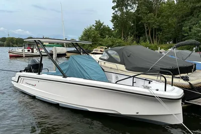 2023 Axopar Axopar 22 T-Top