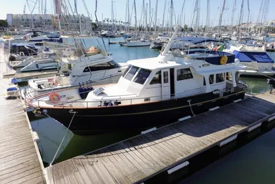 2003 Belliure 48