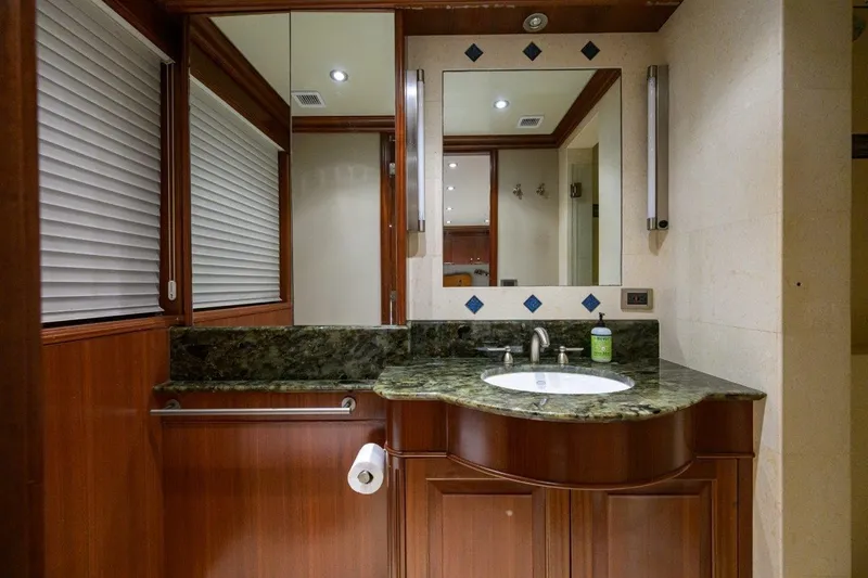 Compass Rose Yacht Photos Pics Luxurious bathroom vanity on 2011 C & G Boatworks Explorer yacht.
