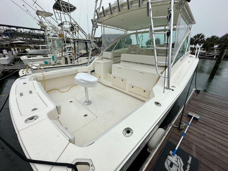 2007 Albemarle 330 Express Fisherman