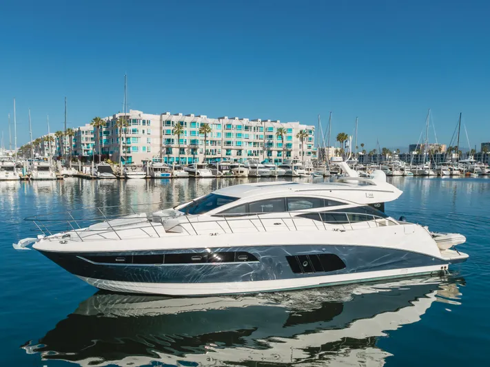 No Regrets Yacht Photos Pics 