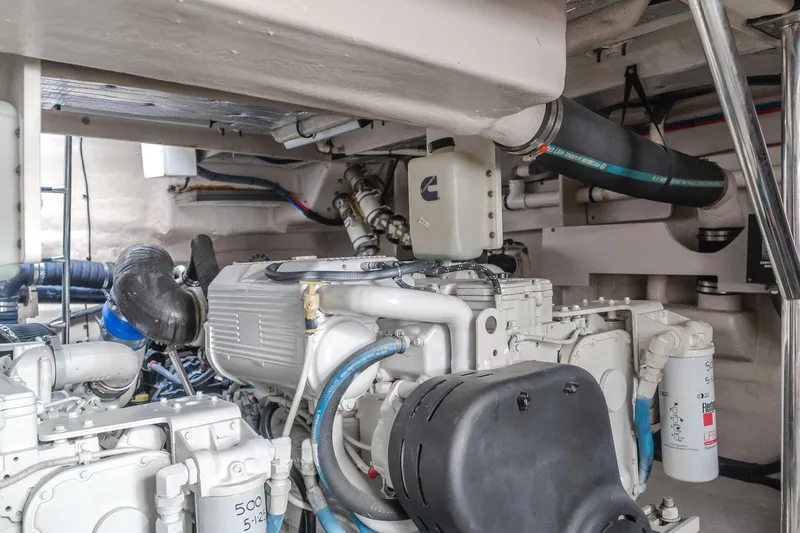 No Regrets Yacht Photos Pics 