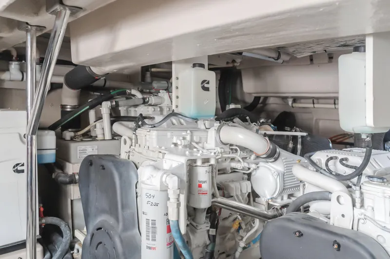 No Regrets Yacht Photos Pics 