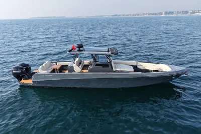 Al Dhaen Wave Breaker 365CC