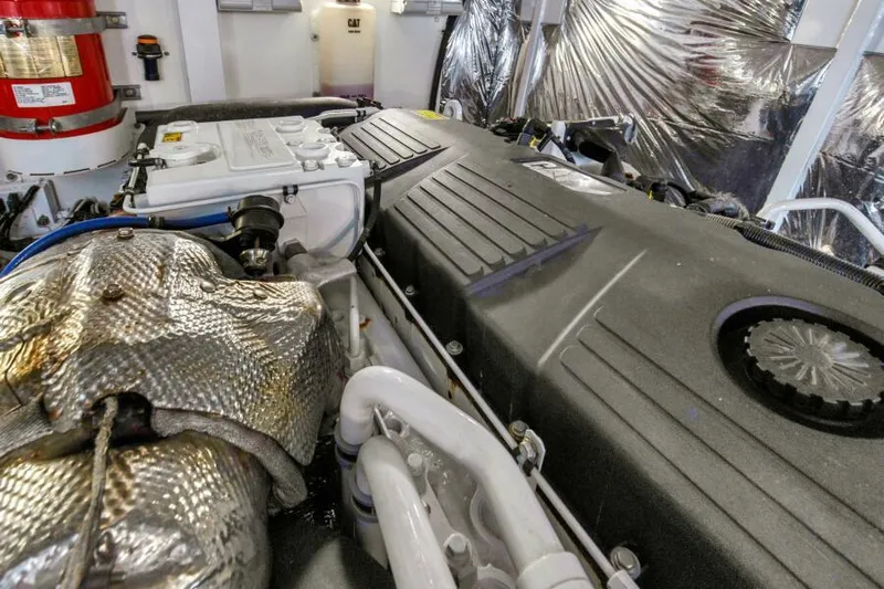 Elisea Yacht Photos Pics Engine Room
