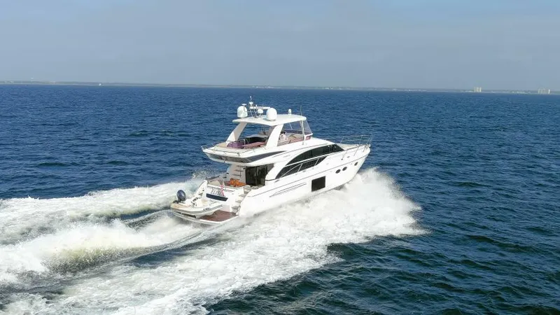 Elisea Yacht Photos Pics Running Profile