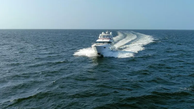 Elisea Yacht Photos Pics Running Profile