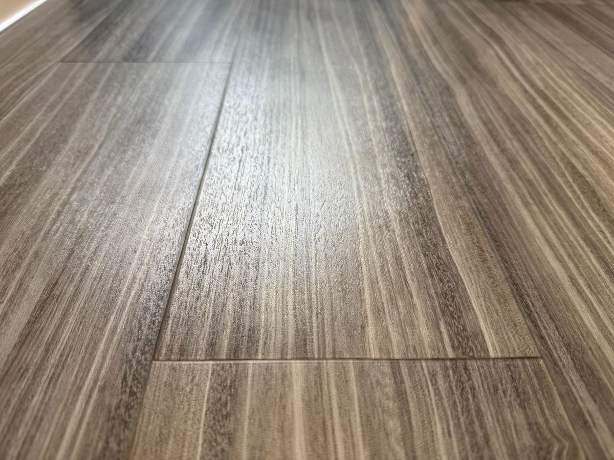 2018 Cruisers Yachts 43 