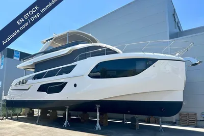 2025 Absolute Navetta 64