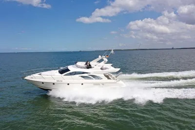 2007 Azimut 50 fly