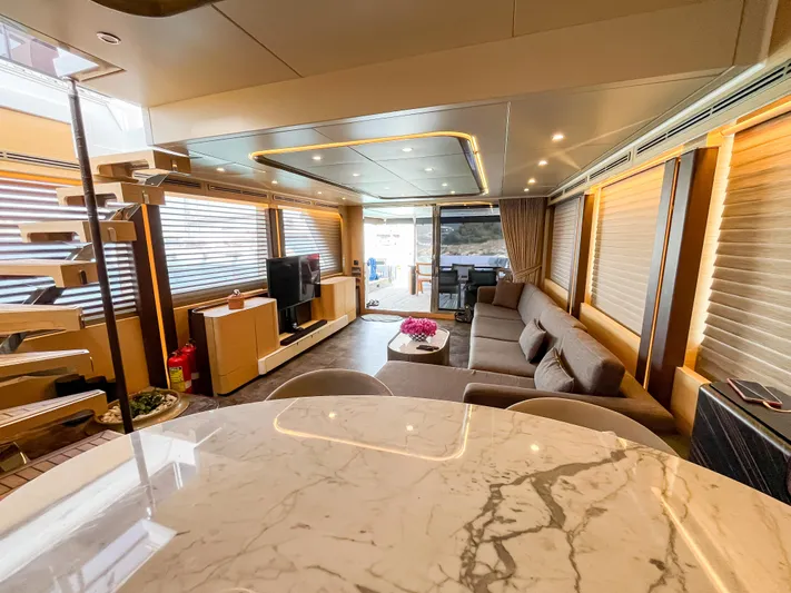 Saadet Sultan Yacht Photos Pics 