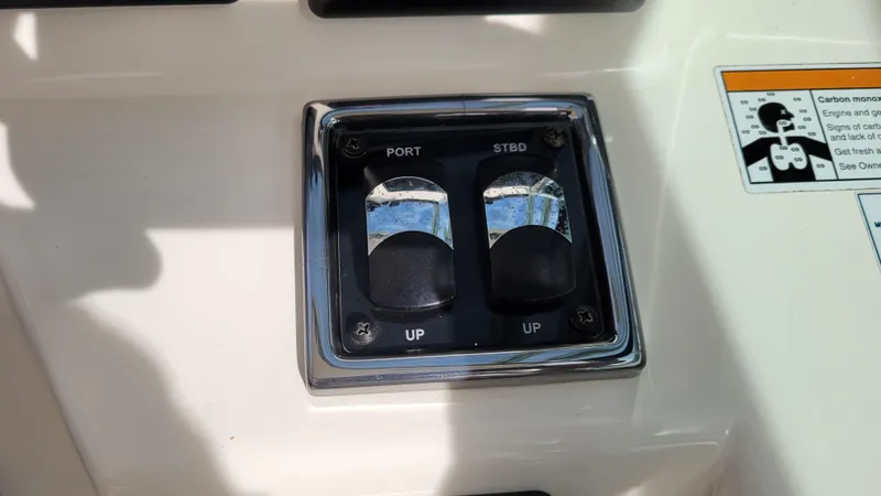  Yacht Photos Pics Trim Tabs