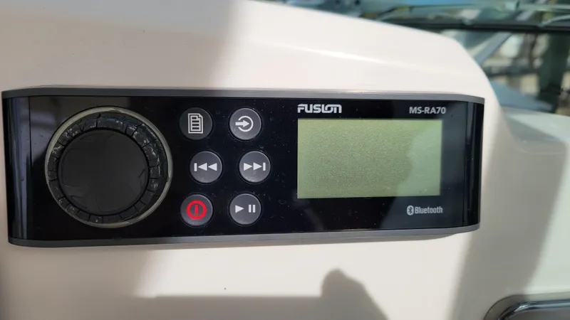  Yacht Photos Pics Fusion MS-RA70 Bluetooth Ready Stereo