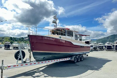 Ranger Tugs R-31S
