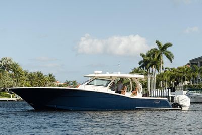 Yacht