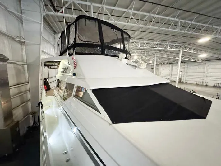 S-dan Yacht Photos Pics 1998 Mainship 47 Exterior