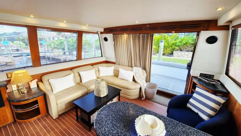 Kateri Marie Yacht Photos Pics 